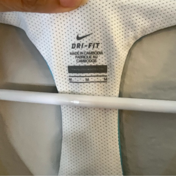 Nike Women’s Advantage Blue Printed Tank Sz M - Picture 3 of 6